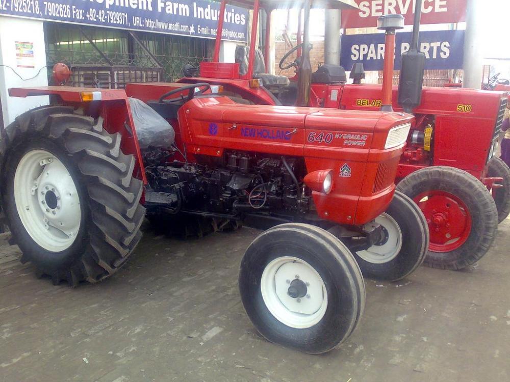 Fiat-New-Holland-640-Tractor.jpg