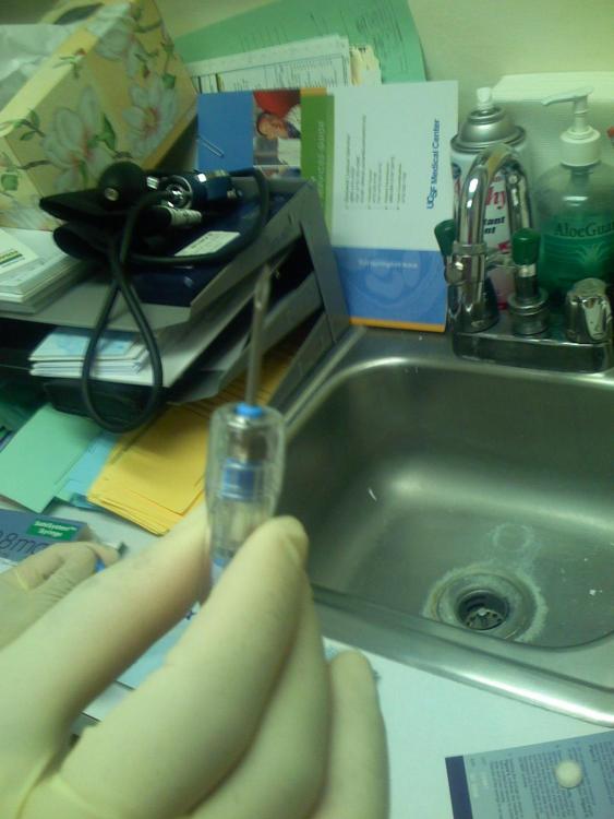 Implantsyringe.thumb.jpg.1232d849321275ed95738453d6377217.jpg