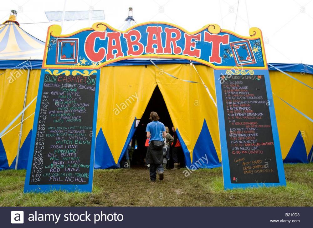 the-cabaret-tent-glastonbury-festival-pilton-u-k-europe-B210D3.jpg