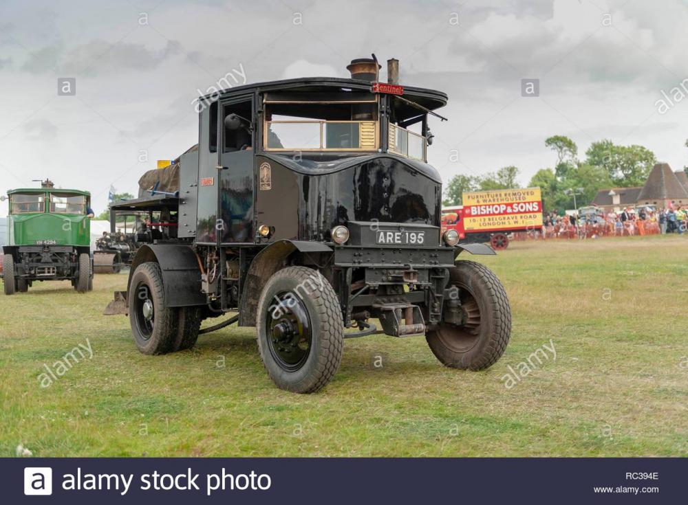 vintage-1934-sentinel-steam-lorry-at-preston-steam-rally-RC394E.jpg