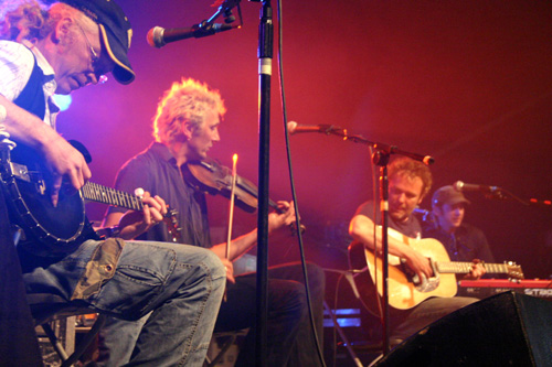  Levellers (acoustic)