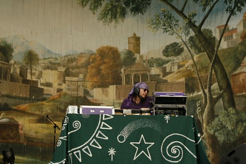 DJ Connie's Voodoo Kitchen @ Larmer Tree Festival 2007