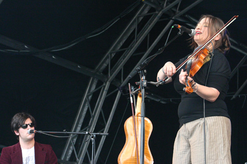 Eliza Carthy / Ed Harcourt @ Wychwood Music Festival 2007