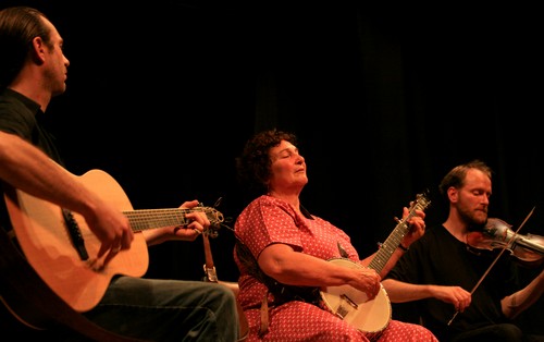 Sara Grey, Keiron Means and Ben Paley @ Sidmouth Folk Week 2008