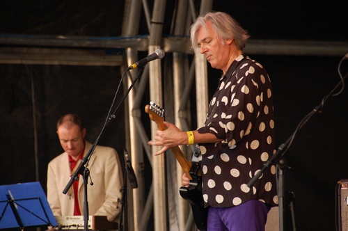 Robyn Hitchcock and the Psychedelic Trams