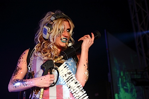 Kesha @ Glastonbury Festival 2011