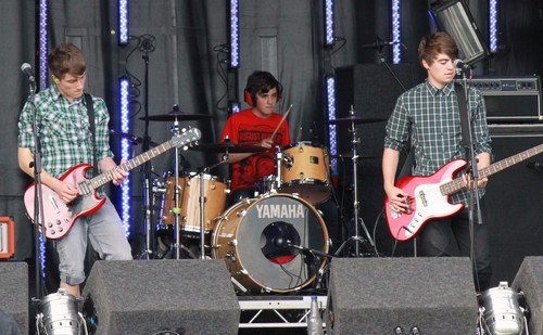 In Hindsight @ Headstock 2011