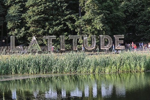 around the festival site (Friday): Latitude 2015
