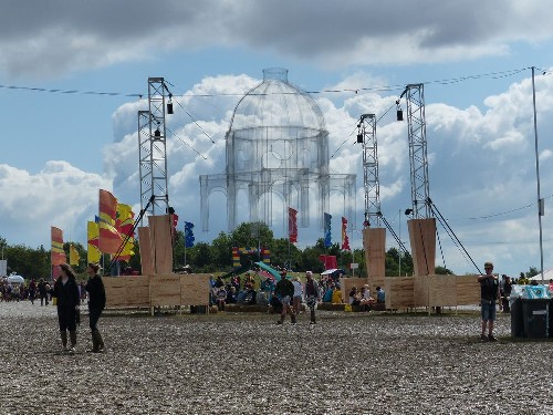 Secret Garden Party review – math-goth and glitchy electropop satisfies the  up-for-anything crowd, Festivals